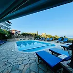 Itaka Summer Rooms Lukova